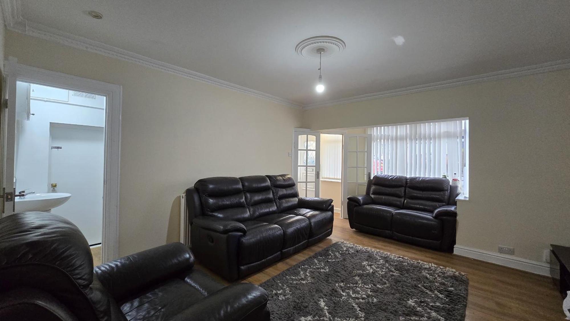 Entire Three Bedroom House In Birmingham Ngoại thất bức ảnh